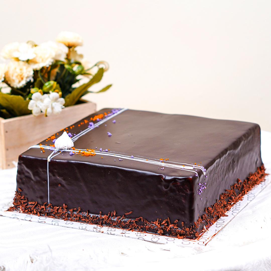 GRAND CITRUS CHOCOLATE CAKE | RÒA – RÓA