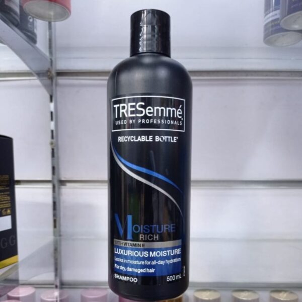 TRESemme Moisture Rich Shampoo 500ml