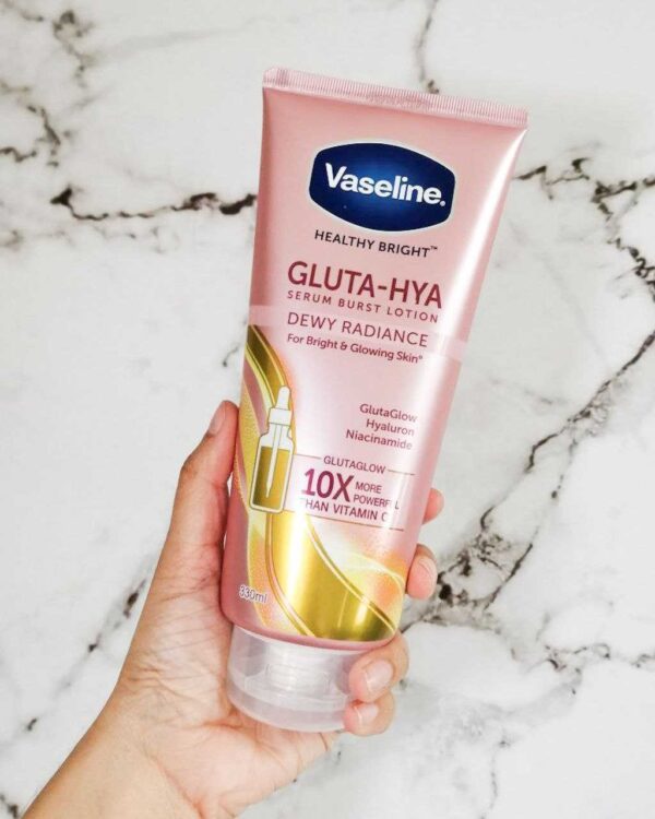 Vaseline Healthy Bright Gluta-HYA Serum Burst Dewy Radiance Lotion 330ml - Image 2