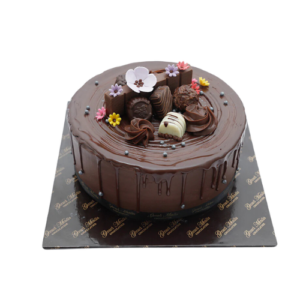 An image of a round shape dark chocolate cake