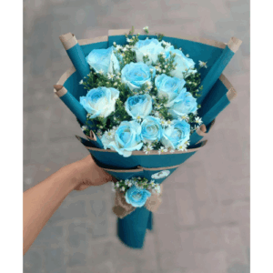 12 Blue Spray Roses Bunch